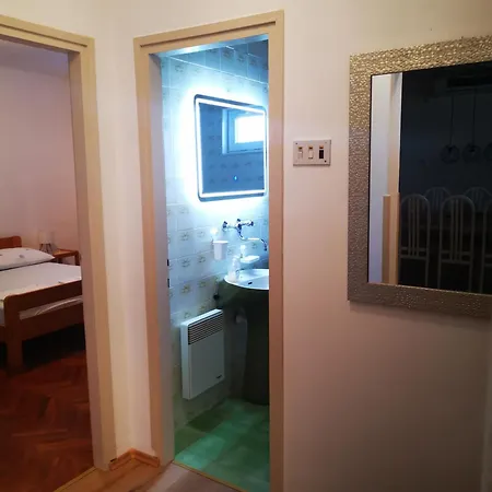 Apartment Stan U Centru S Terasom